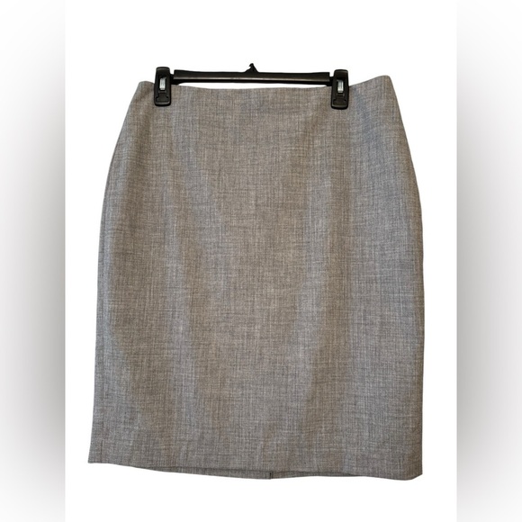 Banana Republic Straight Pencil Skirt size 8 - Picture 1 of 6